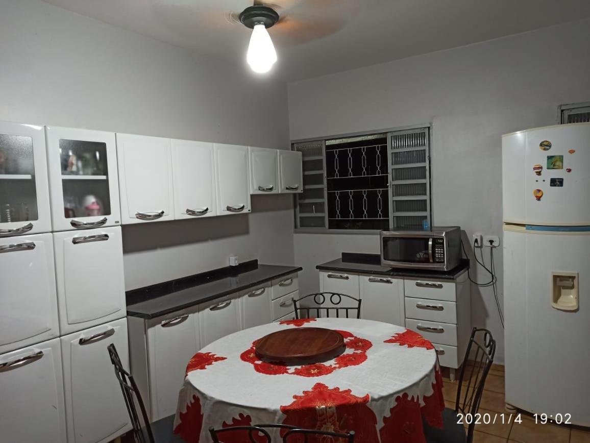Villa Dourados Guest Flat House Extérieur photo